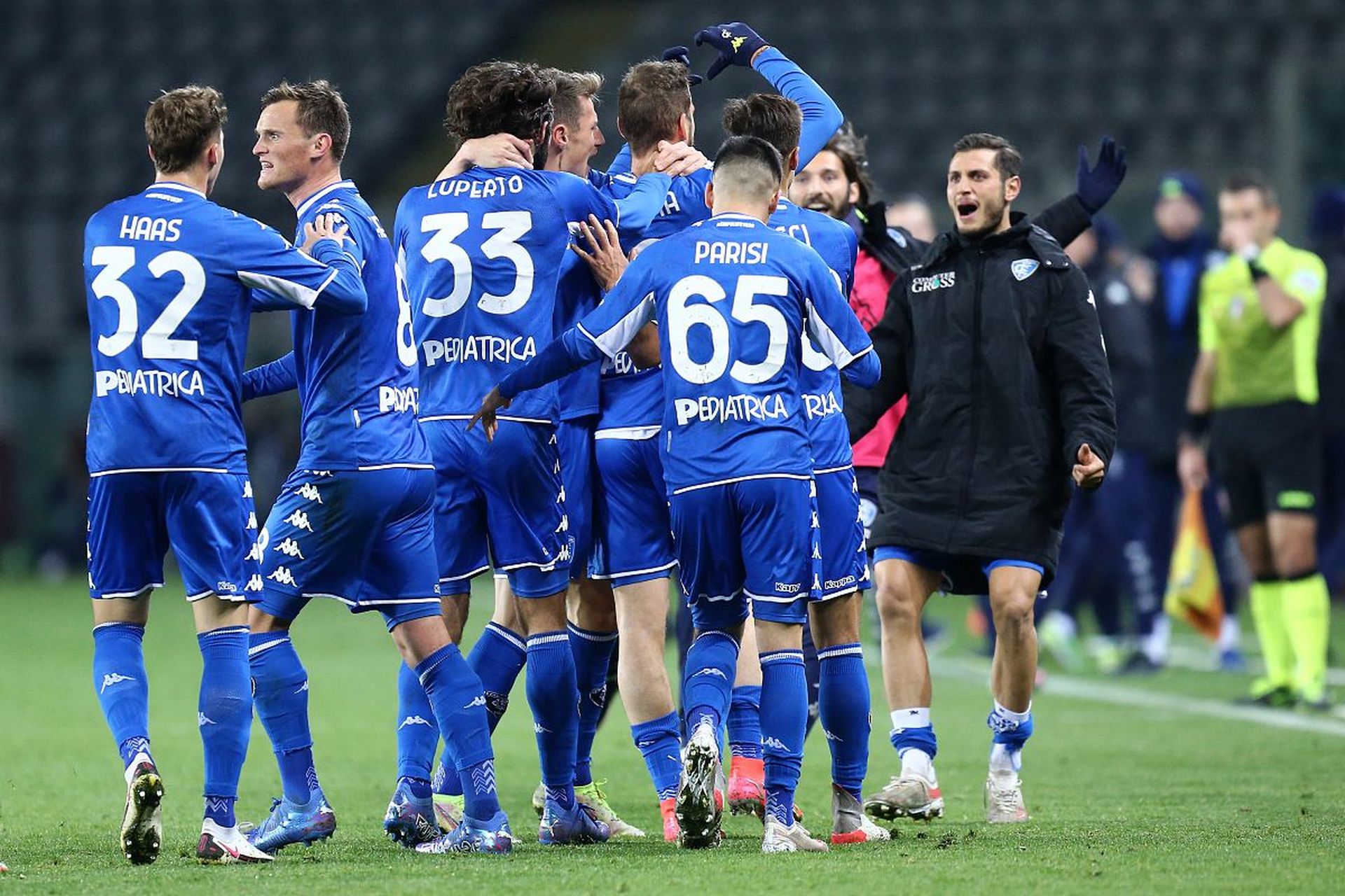 同时具备灵 同时具备灵